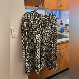 Zara Black and Cream Geometric Dress